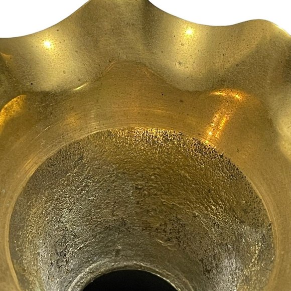 Vintage 1960s Solid Brass Enameled Ruffled Edge Vase Flowers India Hand Painted - Picture 7 of 8